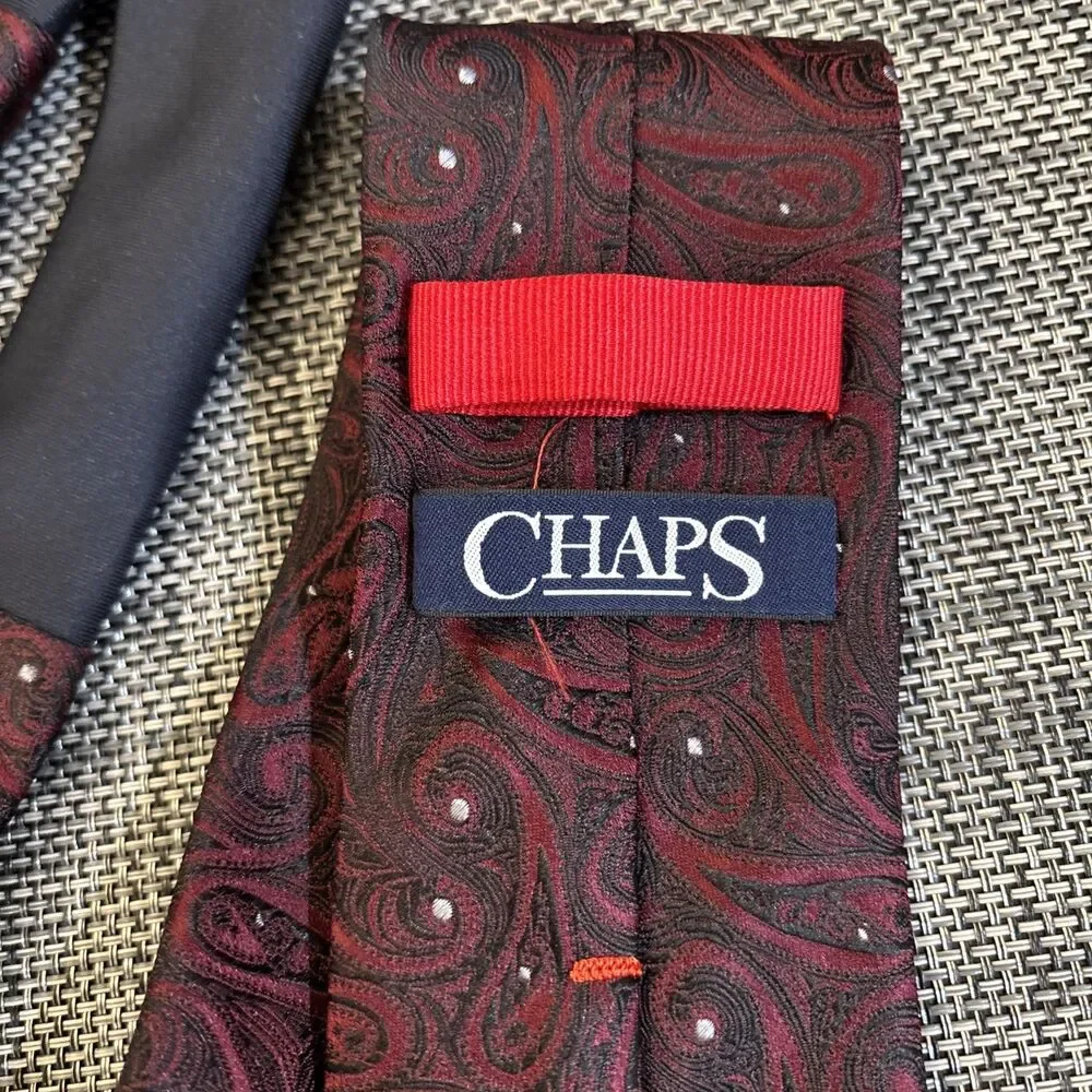 NWT Chaps Mens Narrow Width Silk Neck Tie Designer Black Red Paisley Pattern 58